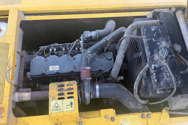OmecoHub - Immagine NEW HOLLAND E265